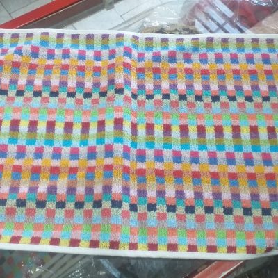 حوله دست و صورت فروش عمده پوشاک