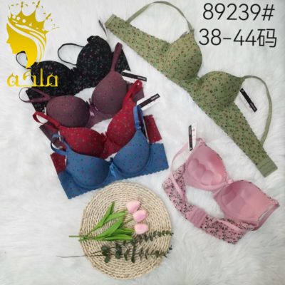 سوتین اسفنجی فنردار اعلاء زنانه  فروش عمده پوشاک