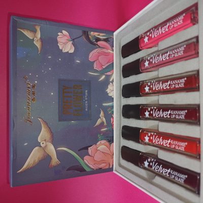 رژ مایع velvet پخش عمده پوشاک