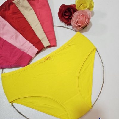 ⚜️شورت نخ سوپر تراکم بالا زنانه⚜️ کد11272 فروش عمده پوشاک
