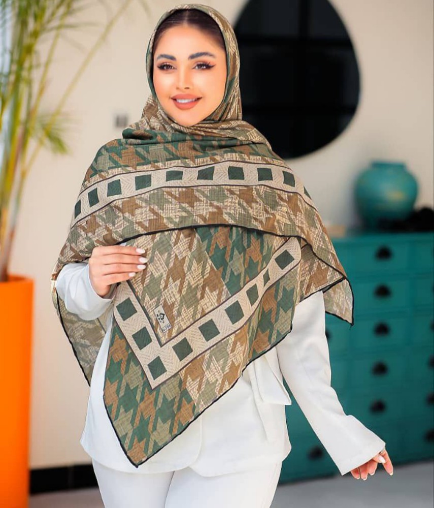 خرید عمده روسری زنانه کرپ حریرسایز ۱۲۰