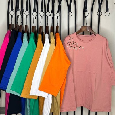 فروش عمده تیشرت لانگ گلدوزی زنانه پنبه - تاپ و تیشرت زنانه عمده
