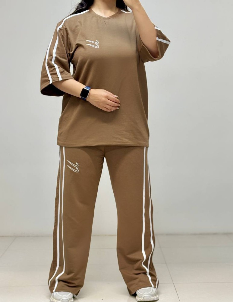فروش عمده 😍 ست تیشرت شلوار زنانه نایک - ست بلوز شلوار زنانه عمده