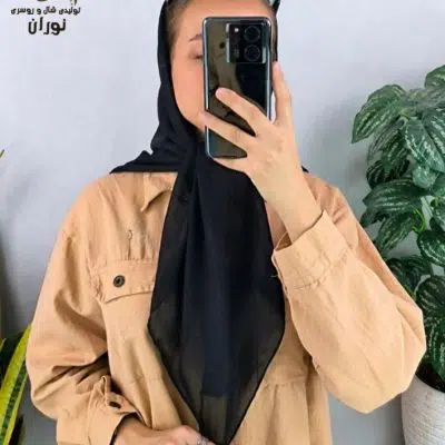 خرید عمده روسری نخی دنیز مشکی منگوله دار اعلاء - شال و روسری زنانه عمده