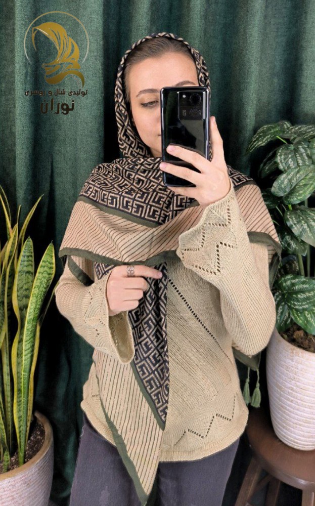 خرید عمده روسری نخی سیااسکارف منگوله دار اعلاء - شال و روسری زنانه عمده