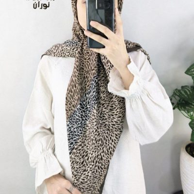 خرید عمده روسری نخی سیااسکارف منگوله دار اعلاء - شال و روسری زنانه عمده