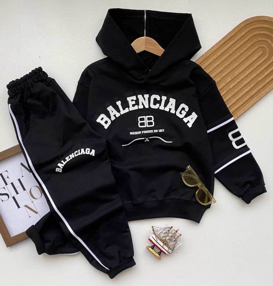 فروش عمده ست هودی شلوار پسرانه Balenciaga - ست بلوز شلوار پسرانه عمده