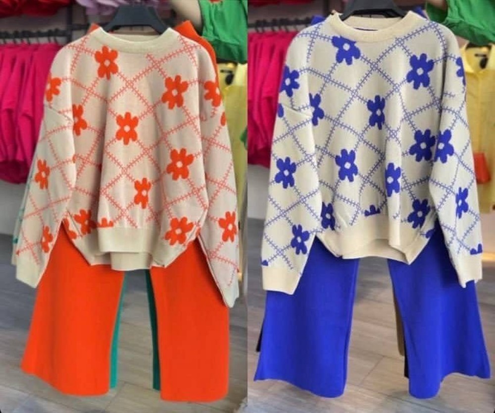 فروش عمده بلوز بافت لوزی گلدار کد 132180