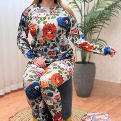 فروش عمده ست بلوز شلوار زنانه مخمل سه بعدی کد 130423