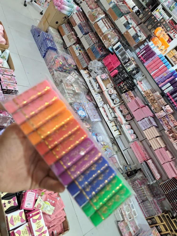 فروش عمده رژ لب مکه ای کد 130469