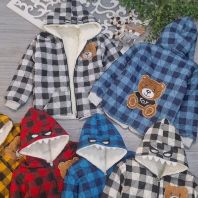 فروش عمده کاپشن داخل خز بره ای اسپورت پسرانه و دخترانه کد ۲۵۹۳۱۰ کد 130447