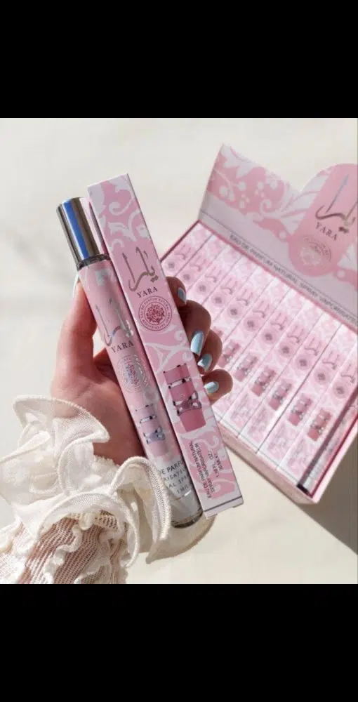 فروش عمده عطر قلمی یارا35 میل کد 131974