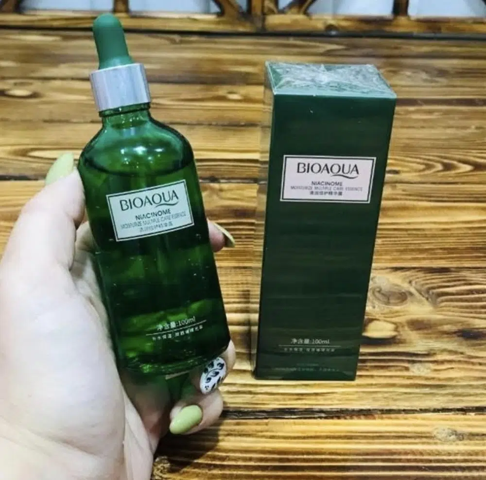 فروش عمده سرم چای سبز 100میل بیواکوا کد 131978