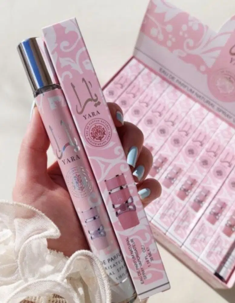 فروش عمده عطر قلمی یارا35 میل کد 131974