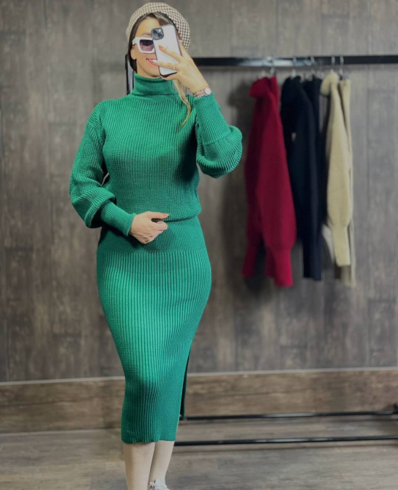 فروش عمده ست بلوز دامن بافت زنانه کد 132153