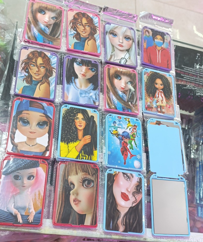 آینه های دخترونه کد 135558 - خرید ابزار آرایشی عمده