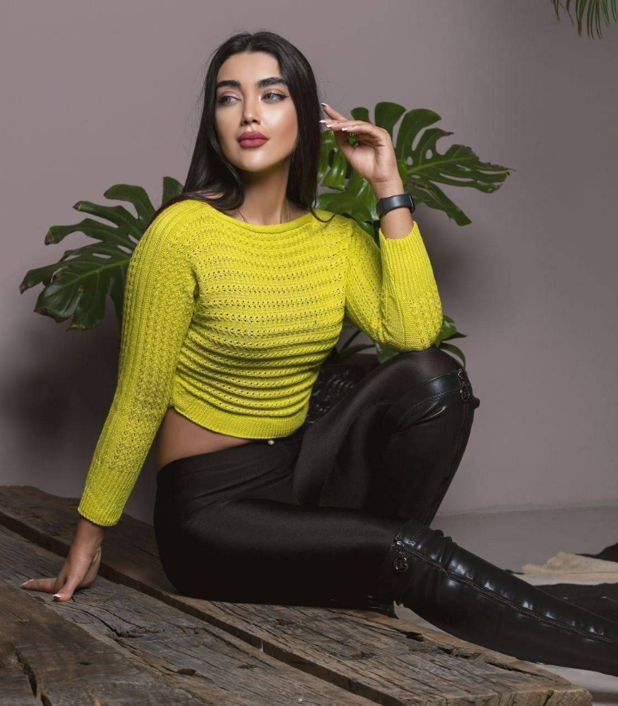 کراپ بافت فندقی کد 135535 - خرید تاپ و تیشرت زنانه عمده