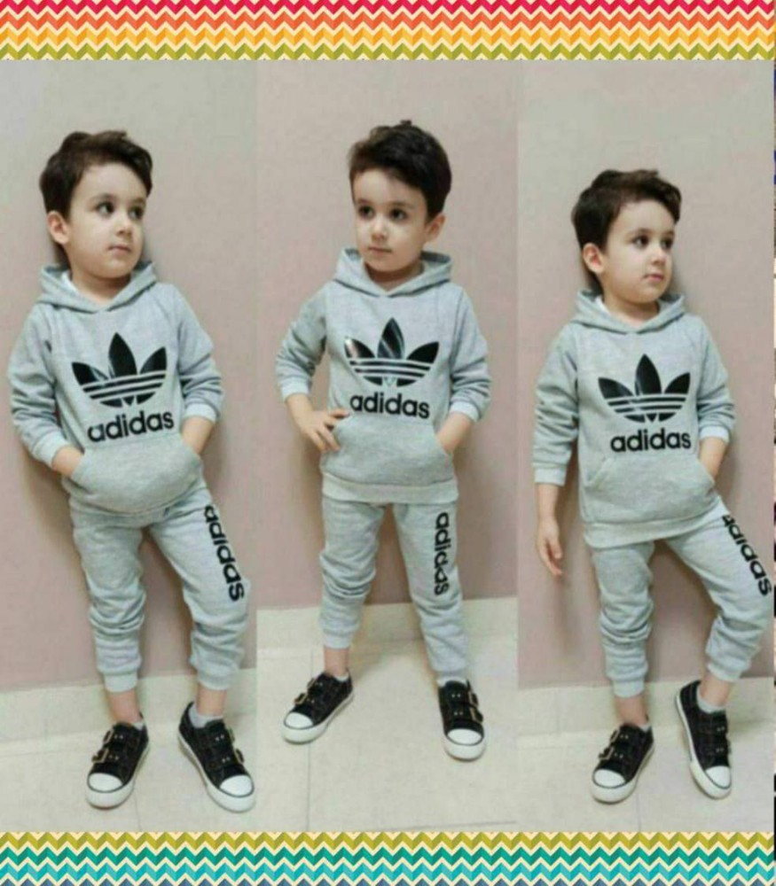 هودی شلوار پسرانه آدیداس کد 134384 - خرید ست هودی شلوار پسرانه عمده