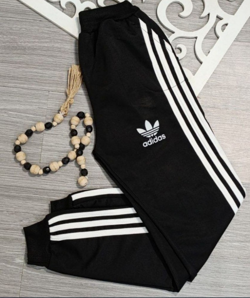 فروش عمده اسلش نوارسفید پسرانه کد 133146