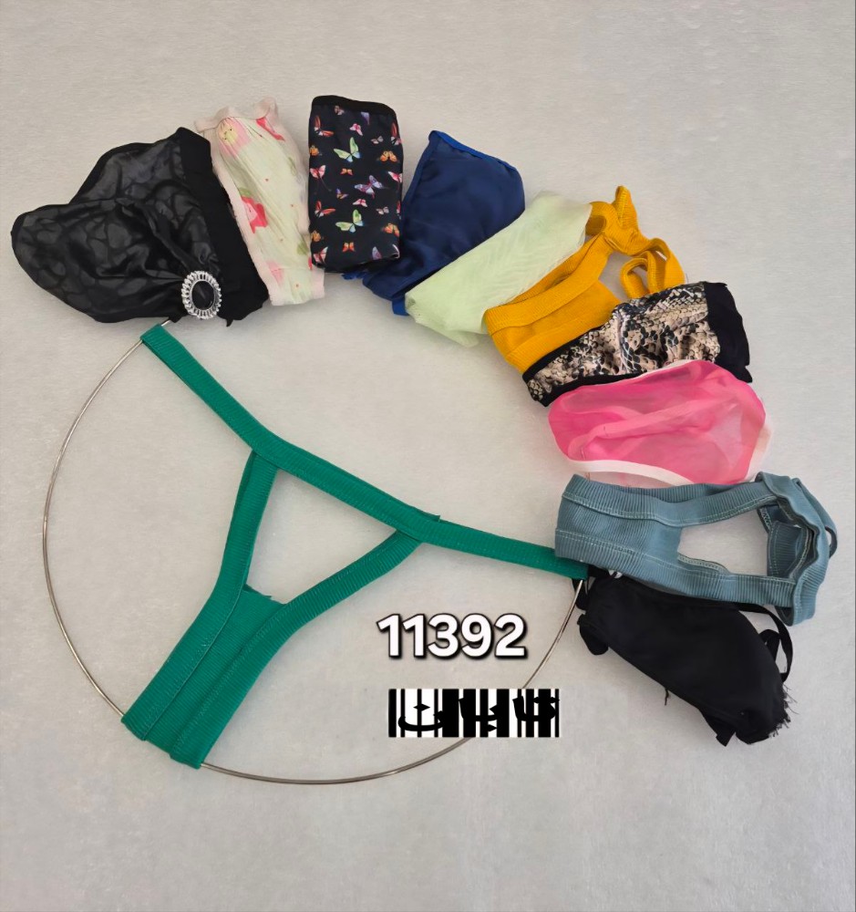 ⚜️شو ت لامبادا مختلف⚜️ کد 127601 - خرید شورت زنانه عمده