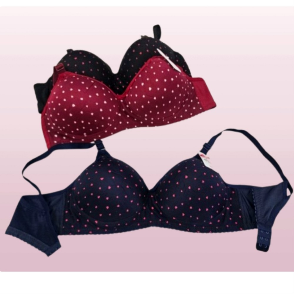 سوتین اسفنجی بدون فنر کد 135263 - خرید سوتین زنانه عمده