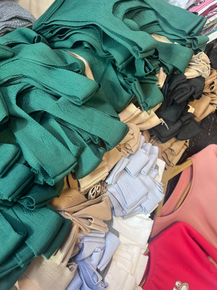 تاپ‌ بافت لوزی کد 134521 - خرید تاپ و تیشرت زنانه عمده