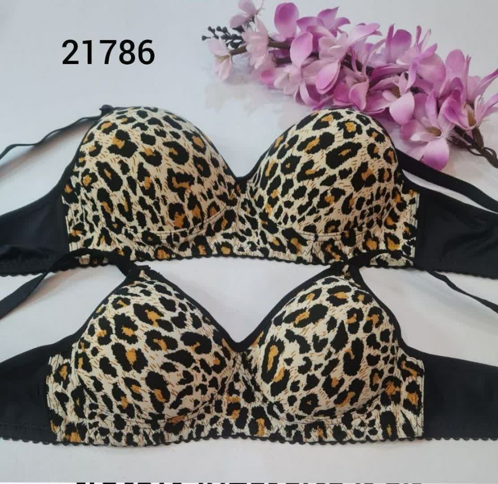 سوتین اسفنجی بدون فنر کد 133584 - خرید سوتین زنانه عمده