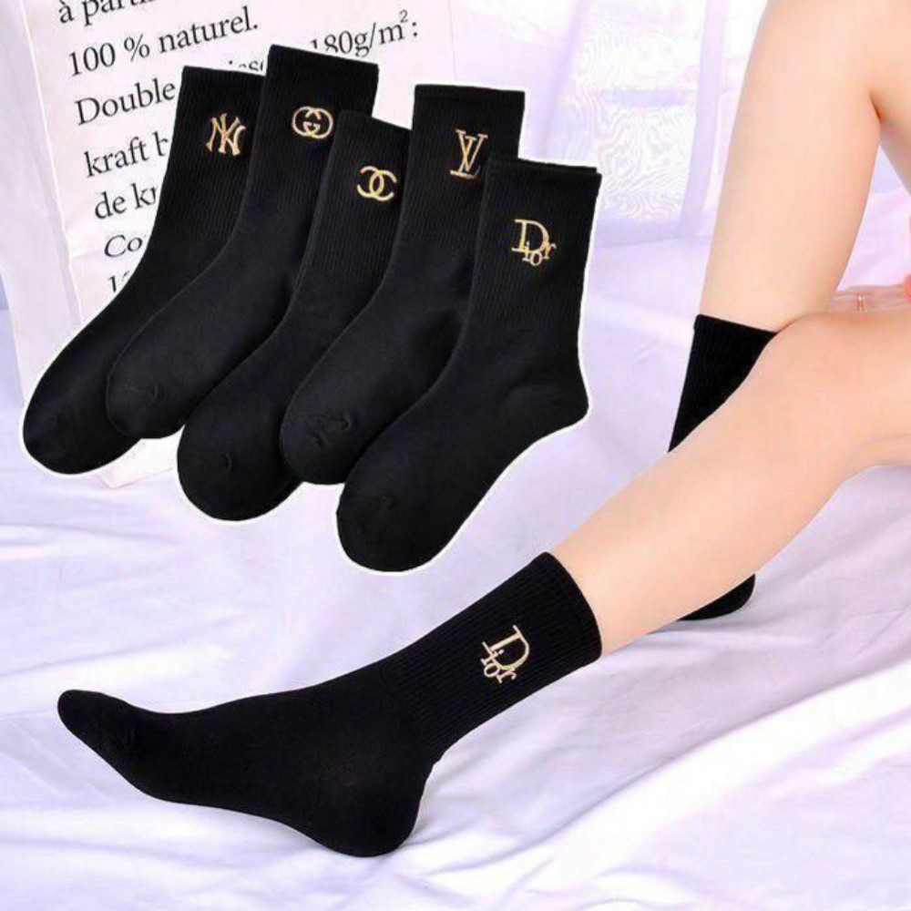 فروش عمده جوراب ساقدار زنانه گلدوزی بزند خارجی کد 132802