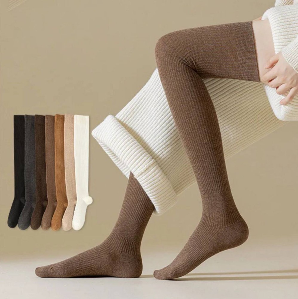 فروش عمده 🔥 جوراب زنانه بالا زانویی کبریتی رنگی خارجی کد 132807