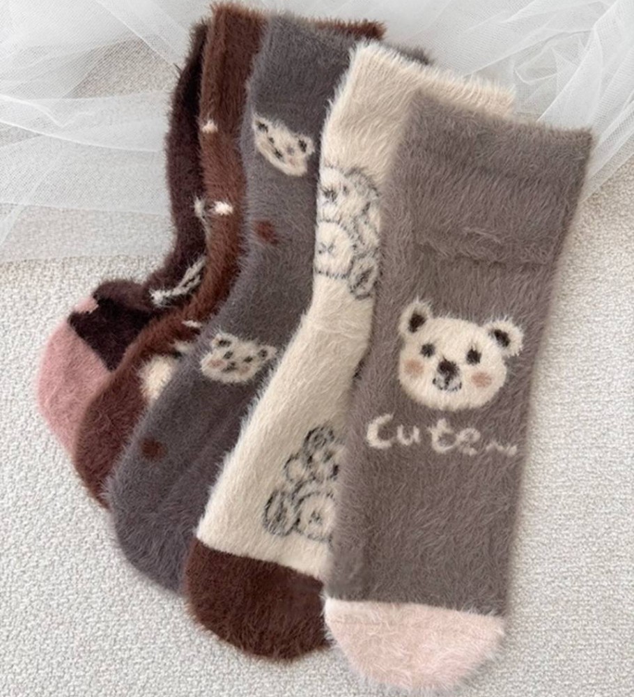 فروش عمده 🔥 جوراب ساقدار زنانه خارجی موهر خرس قهوه ای کد 133232