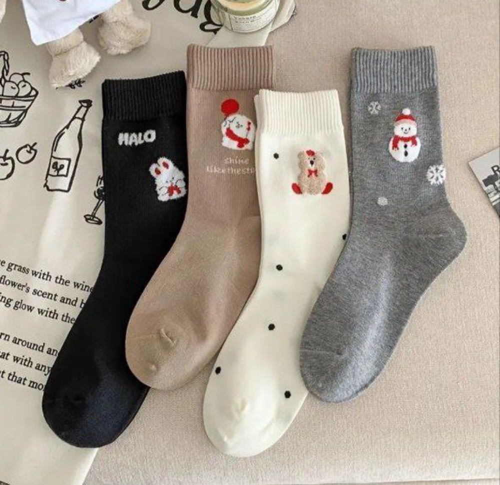 فروش عمده جوراب زنانه ساقدار بوکله دار طرح میکس خارجی کد 132862