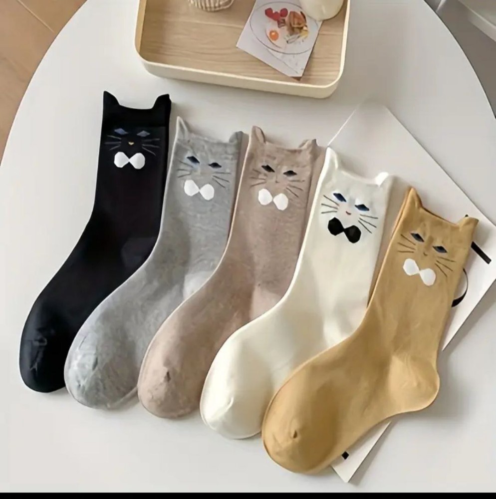 فروش عمده جوراب زنانه ساقدار گوشدار طرح گربه خارجی کد 133031