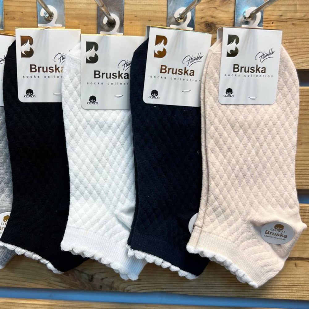 فروش عمده جوراب زنانه مچی بروسکا خارجی کد 133218