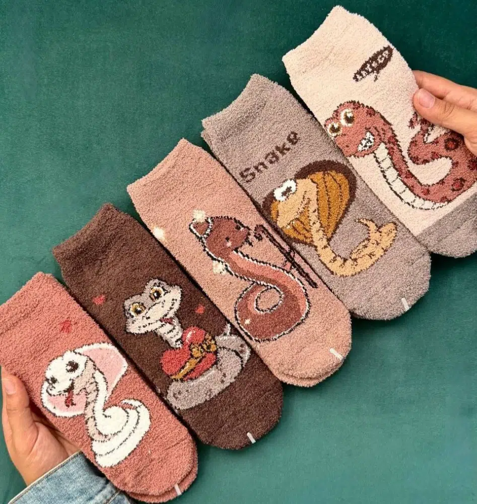 جوراب زنانه نیم ساق بوکله خارجی کد 134887 - خرید جوراب زنانه عمده