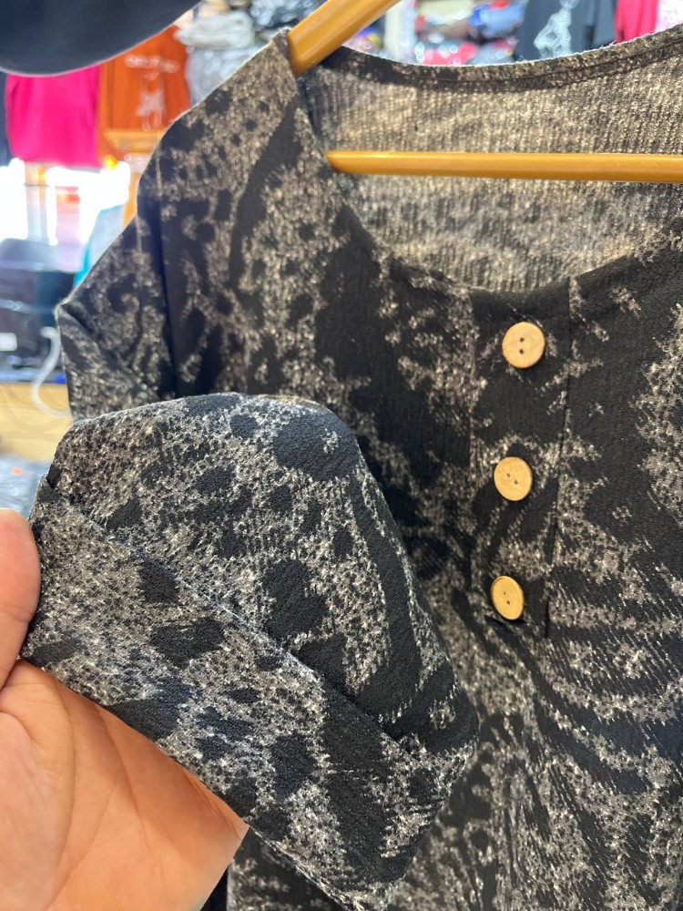 تونیک طرح دارقواره بزرگ کد 136559 - خرید تونیک زنانه عمده