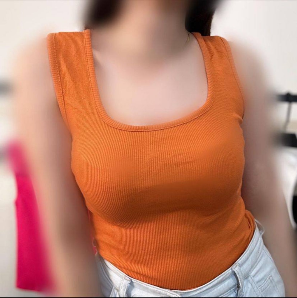 تاپ یقه خشتی کد 136577 - خرید تاپ و تیشرت زنانه عمده