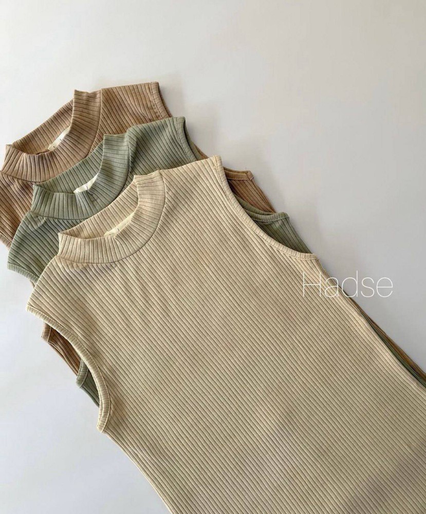 تاپ حلقه ای یقه ۳سانت کد 136582 - خرید تاپ و تیشرت زنانه عمده