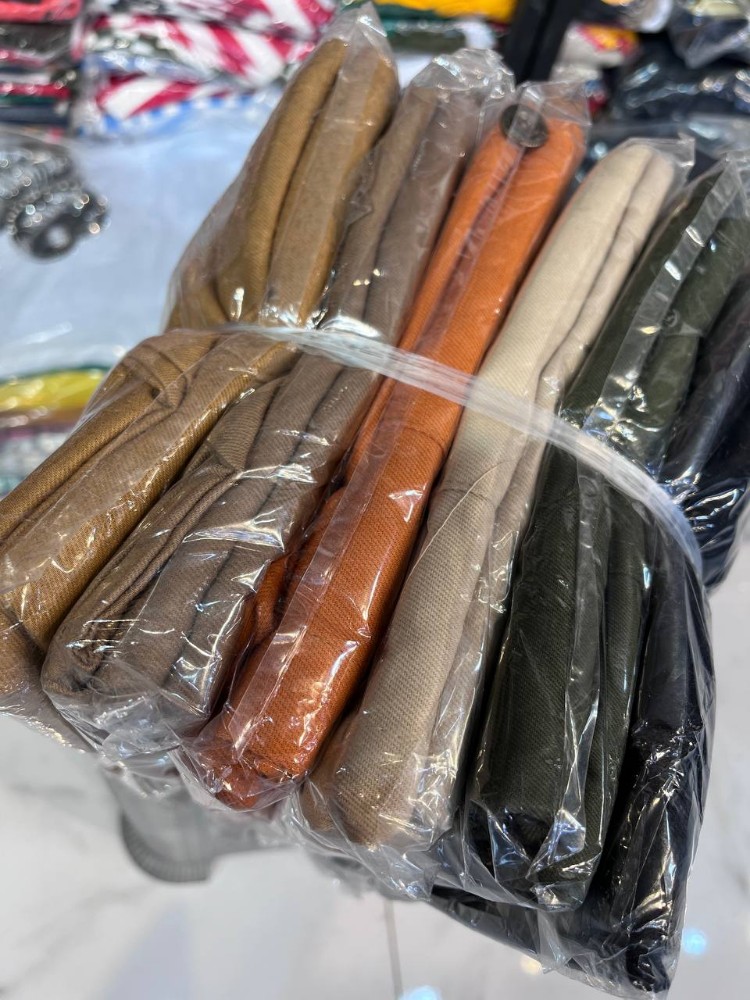 مانتوجلودورجیب کد 136601 - خرید مانتو زنانه عمده