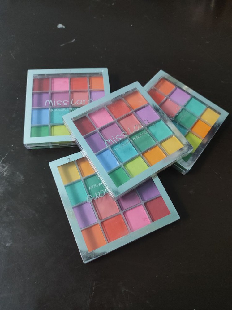 سایه میس لارا 12 رنگ جذاب کد 137807 - خرید آرایشی چشم عمده