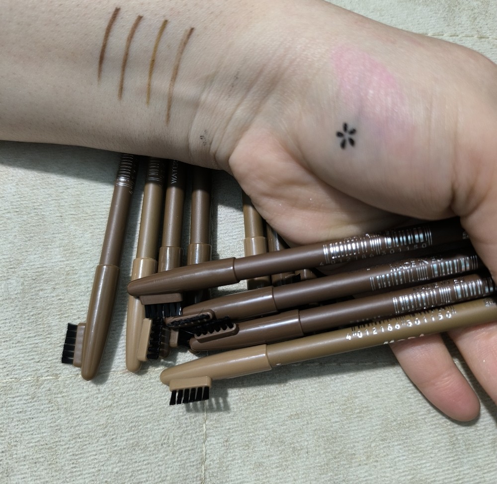 مداد ابرو و چشم دبورا کد 138483 - خرید آرایشی ابرو عمده