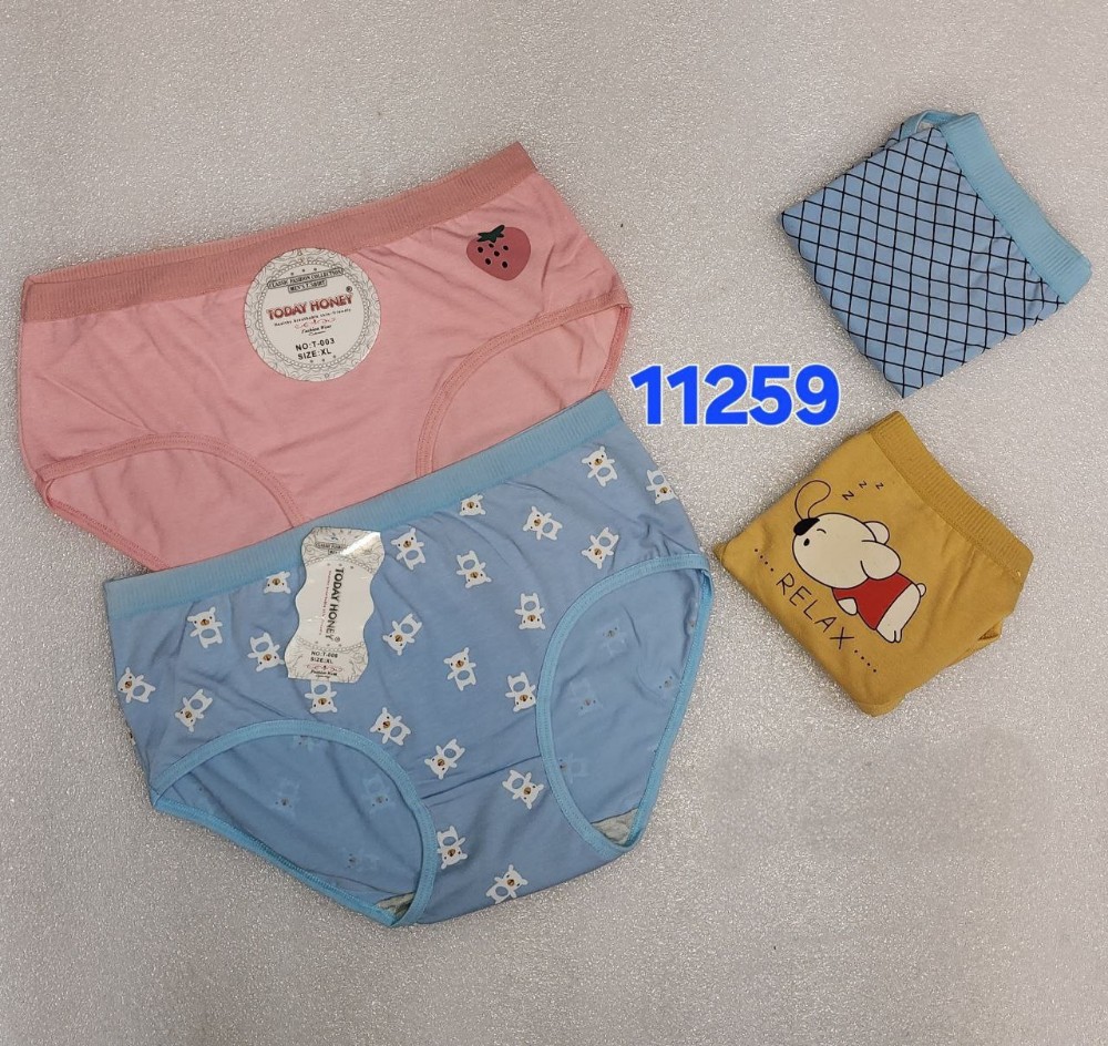 ⚜️شورت صددرصد نخی فانتزی تراکم دار⚜️ کد 93305 - خرید شورت زنانه عمده