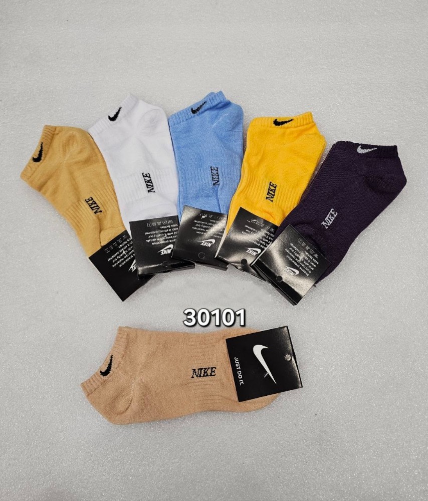 ️جوراب کف کشی اسپرت ️ کد 137269 - خرید جوراب زنانه عمده