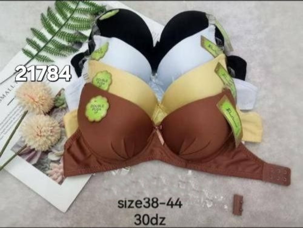 ️سوتین اسفنجی بند نامرئی فنردار ج کد 137282 - خرید سوتین زنانه عمده