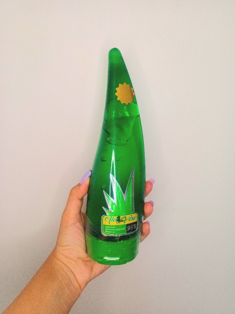 ژل آبرسان الوورا☘️ کد 136588 - خرید کرم مرطوب کننده و نرم کننده عمده