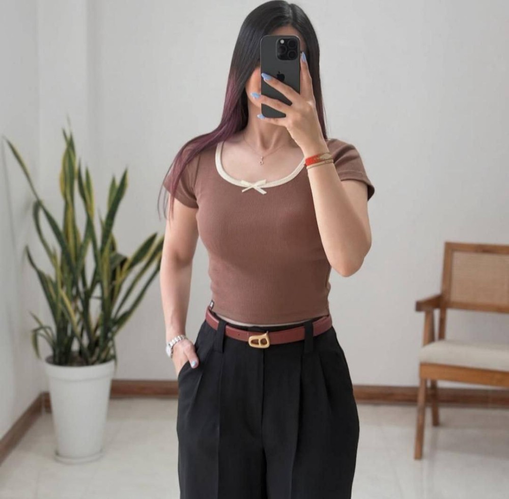 کراپ یقه گرد پاپیون کد 136140 - خرید تاپ و تیشرت زنانه عمده