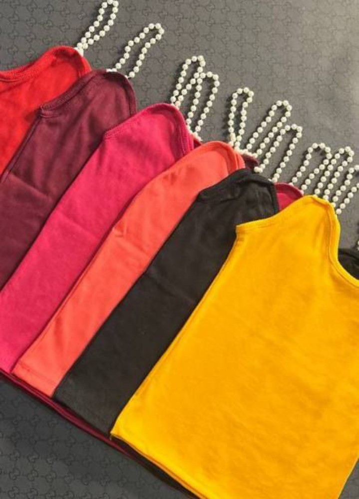 کراپ تاپ بند مروارید کد 136144 - خرید تاپ و تیشرت زنانه عمده