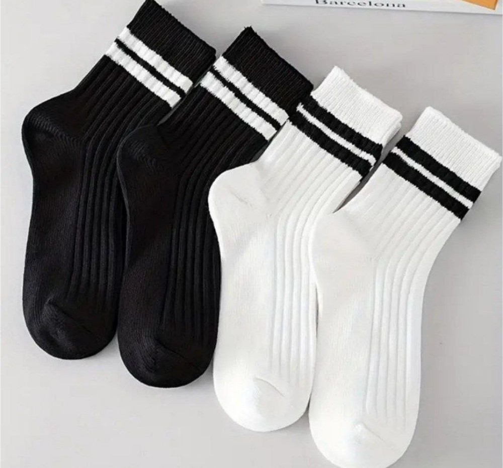 جوراب زنانه ساقدار دو خط کبریتی خارجی کد 137349 - خرید جوراب زنانه عمده