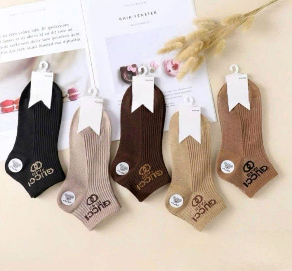 جوراب زنانه نیم ساق کبریتی گوچی خارجی کد 137350 - خرید جوراب زنانه عمده