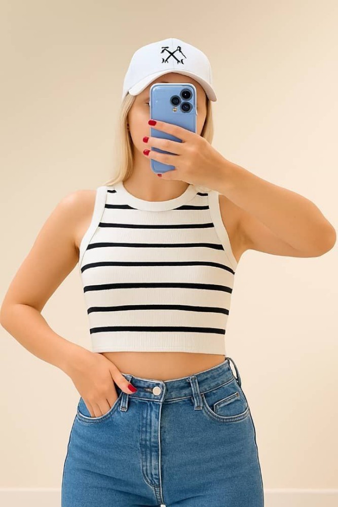 کراپ نیم تنه حلقه ای خطی کد 138969 - خرید تاپ و تیشرت زنانه عمده