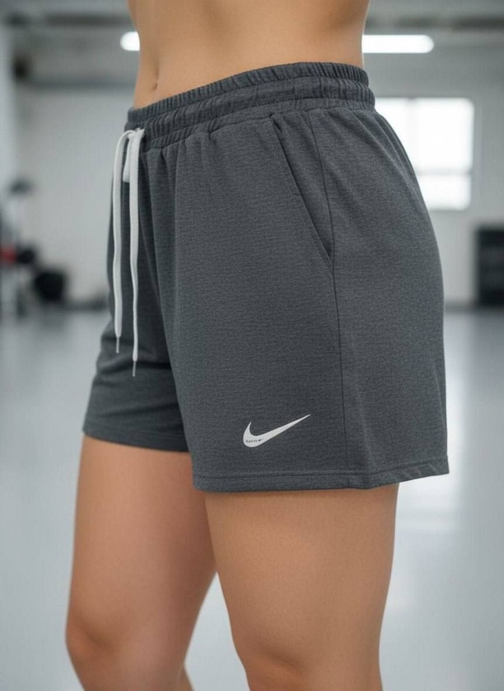 شرتک نایک کد 139180 - خرید ست تاب شلوارک زنانه عمده